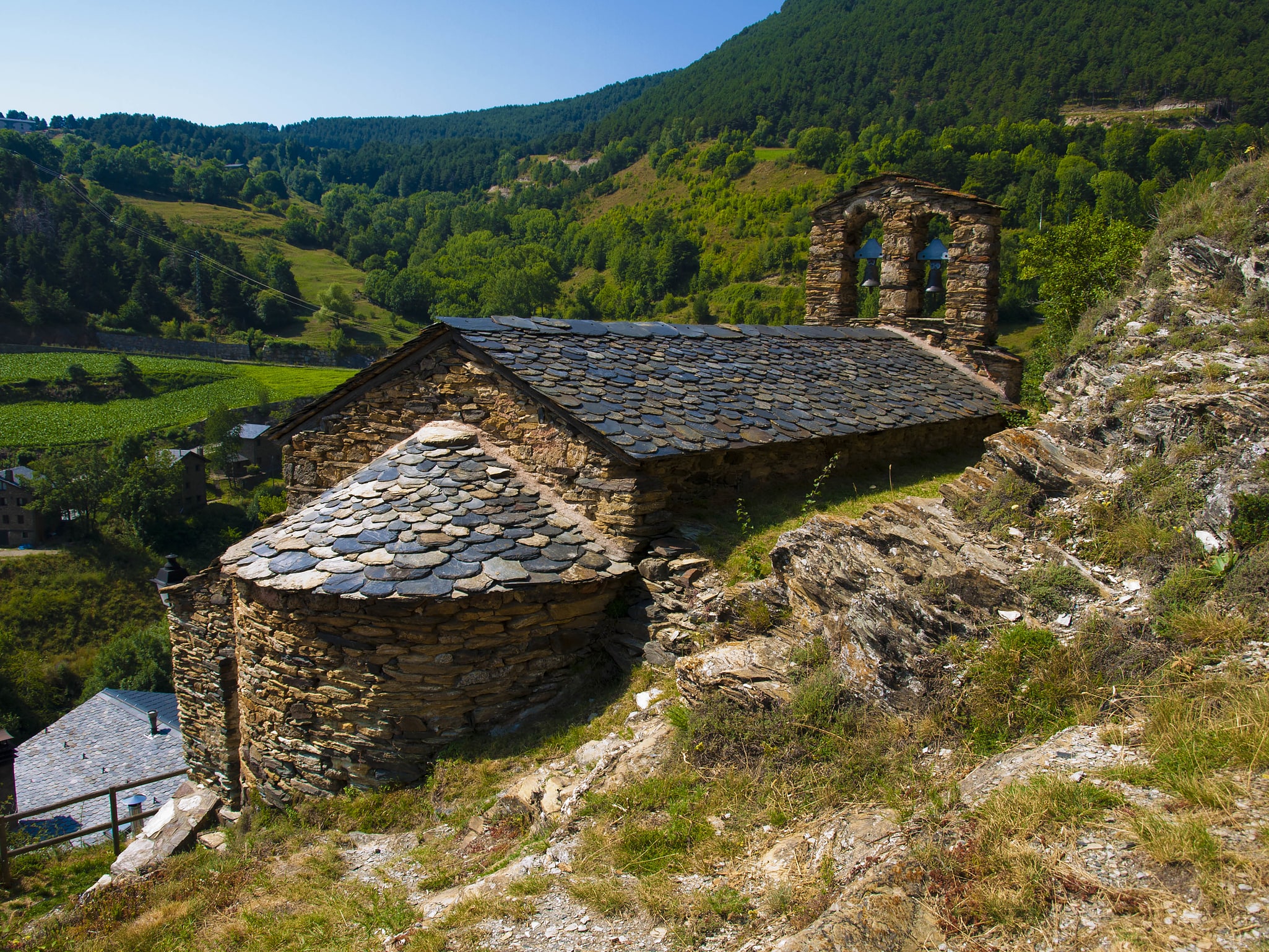 Fontaneda, Andora