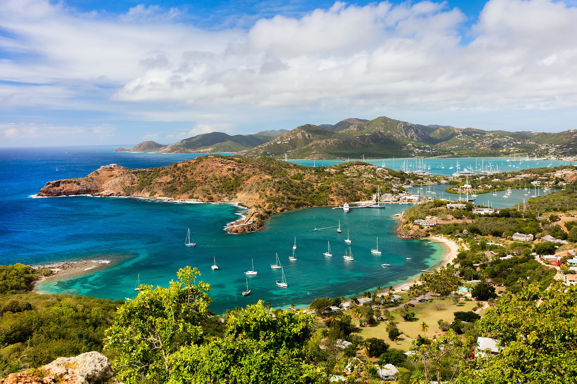 best time to visit antigua and barbuda
