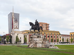Skanderbeg Monument