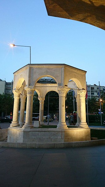 Kapllan Pasha Tomb
