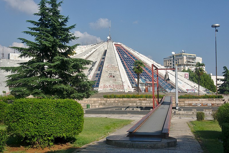 Pyramide von Tirana