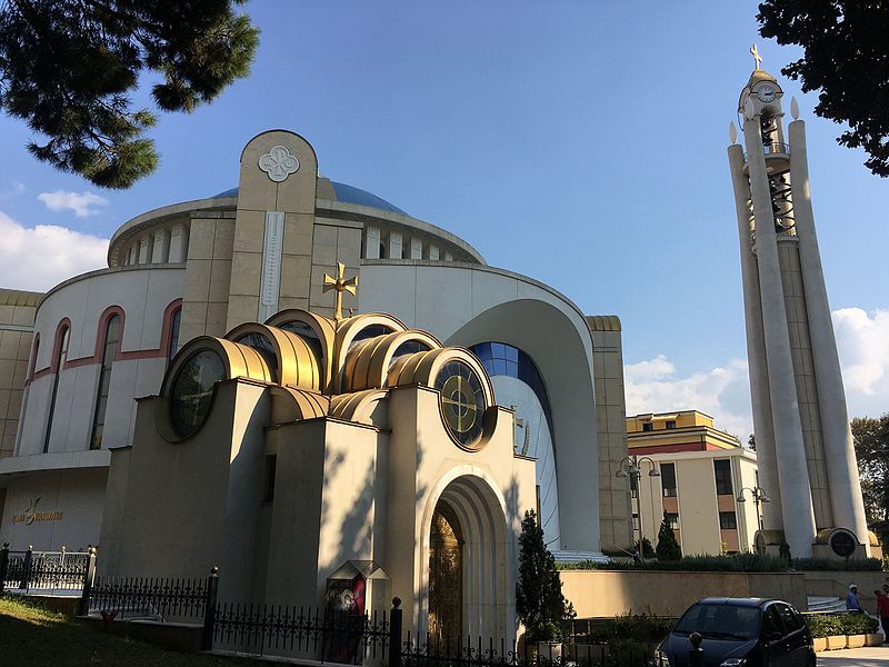 Cathédrale de la Résurrection-du-Christ de Tirana