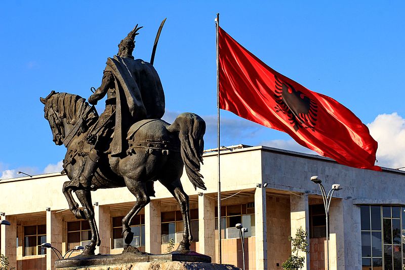 Statue équestre de Skanderbeg