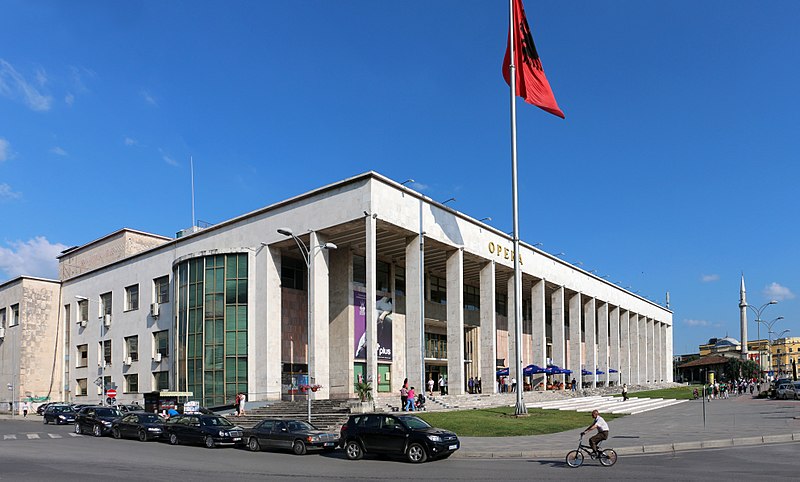 Teatro nacional de ópera y ballet de Albania
