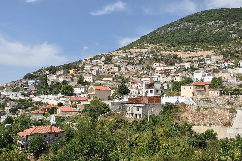 Vuno, Albanien