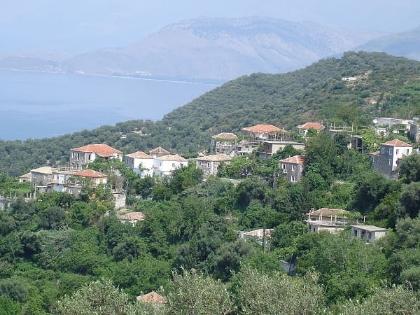 Lukova, Albanien