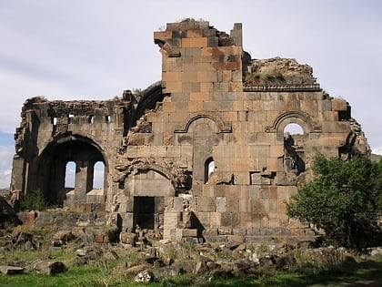 ptghni church erevan