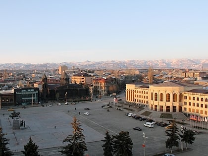 vartanants square gyumri