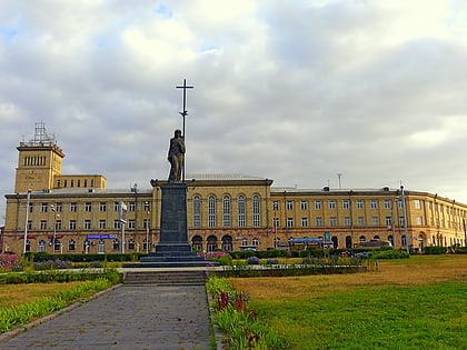 independence square guiumri