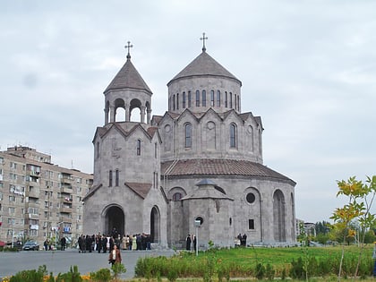 holy trinity church yerevan