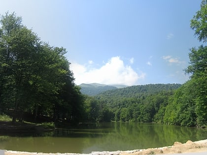 lake parz dilijan national park