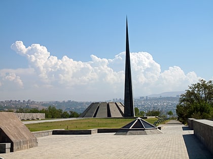 tsitsernakaberd yerevan