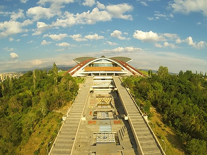 karen demirchyan complex jerewan