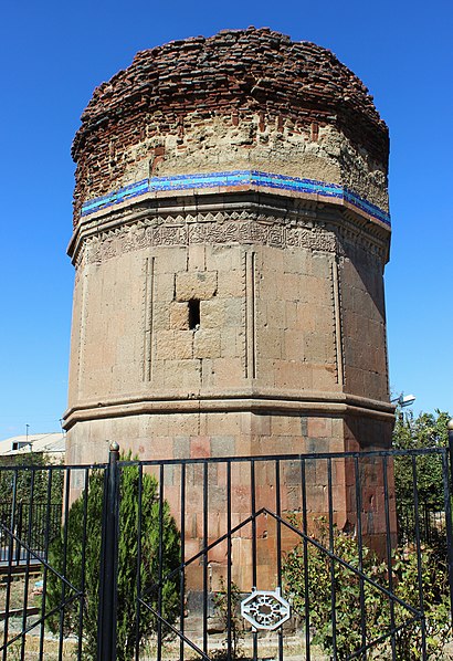 Mausoleum of Kara Koyunlu emirs