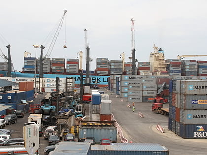 Hafen von Luanda