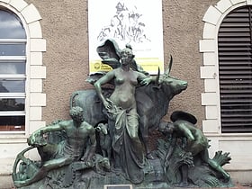 La República Argentina Sculpture