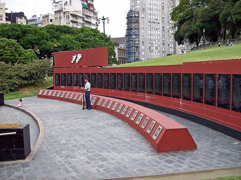 Plaza General San Martín