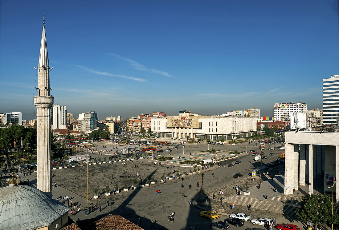 Plaza Skanderberg, Tirana