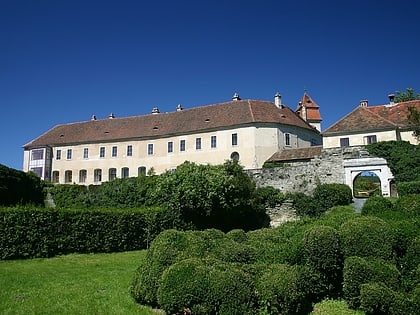 Burg Bernstein