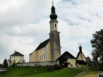 pfarr und dekanatskirche bergheim zum heiligen georg salzburgo