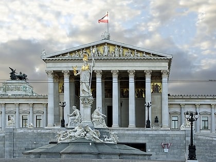 batiment du parlement autrichien vienne