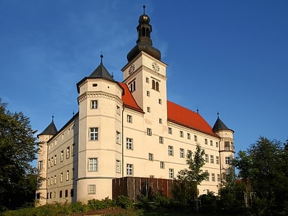 schloss hartheim alkoven