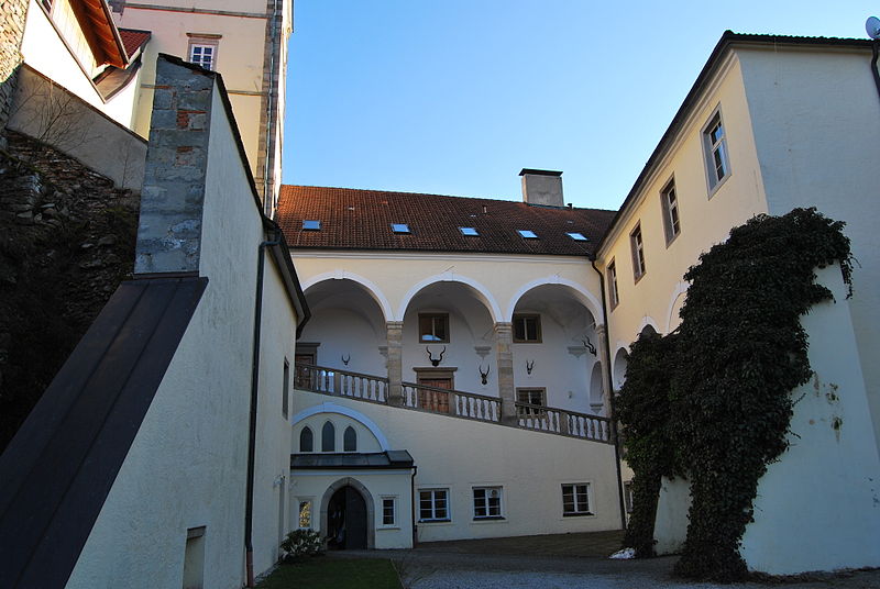 Schloss Riedegg