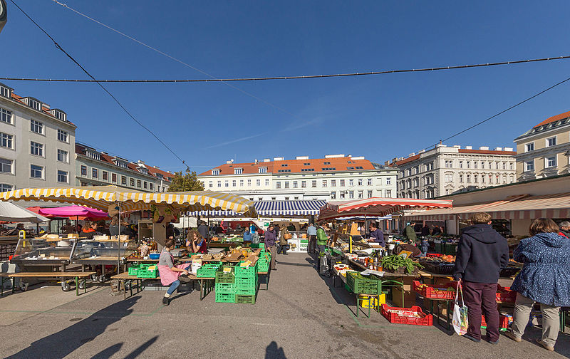 Karmelitermarkt