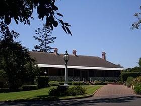Newstead House