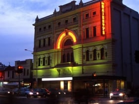 her majestys theatre adelaide