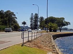 Mounts Bay Road