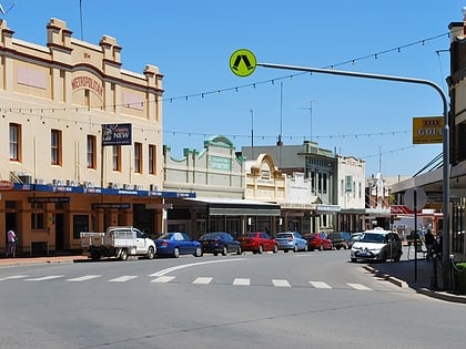 west wyalong