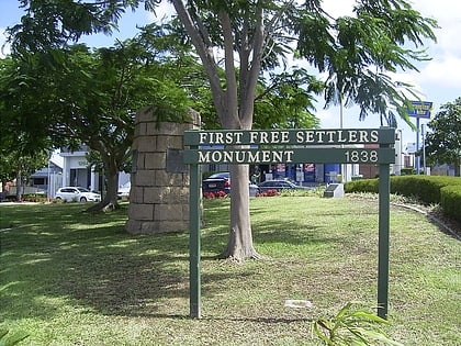 first free settlers monument brisbane
