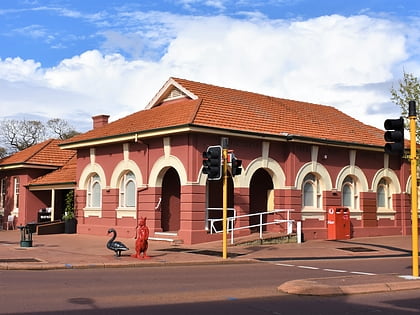 Victoria Park Post Office