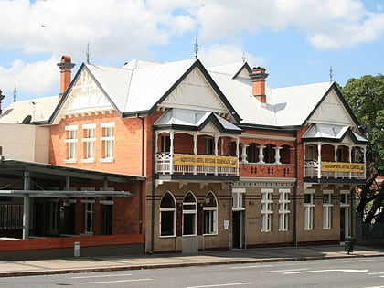 Normanby Hotel