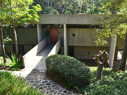 harry and penelope seidler house sidney