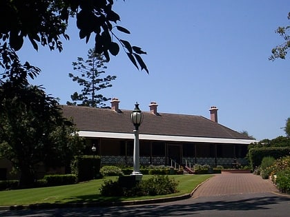 Newstead House