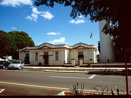 Isis District War Memorial and Shire Council Chambers