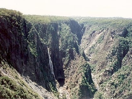 cataratas del wollomombi parque nacional rios salvajes de oxley