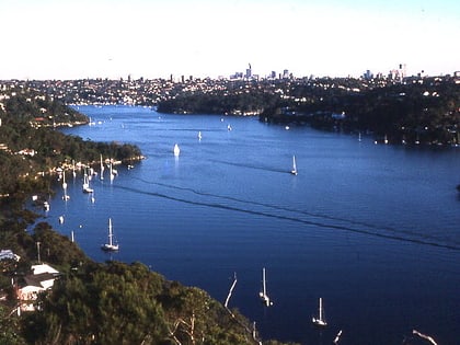 middle harbour sidney