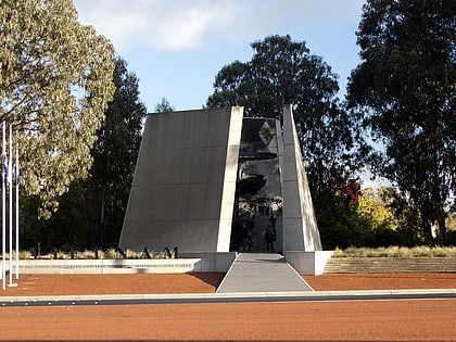 memorial national aux forces du viet nam canberra