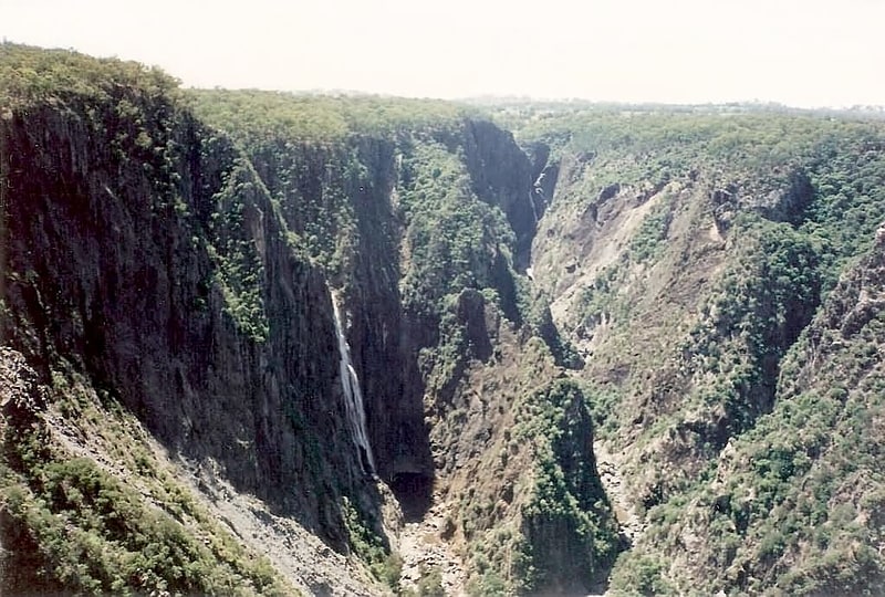 cataratas del wollomombi parque nacional rios salvajes de oxley