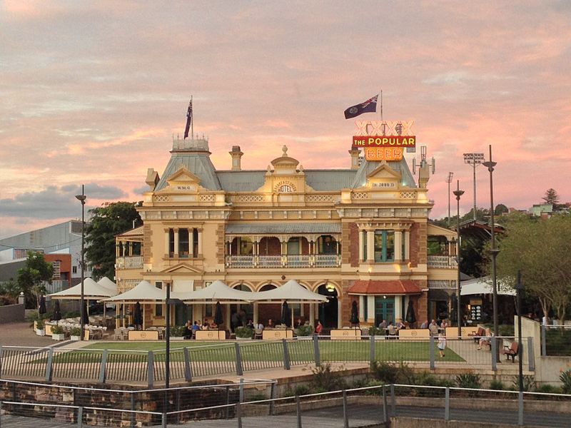 Breakfast Creek Hotel