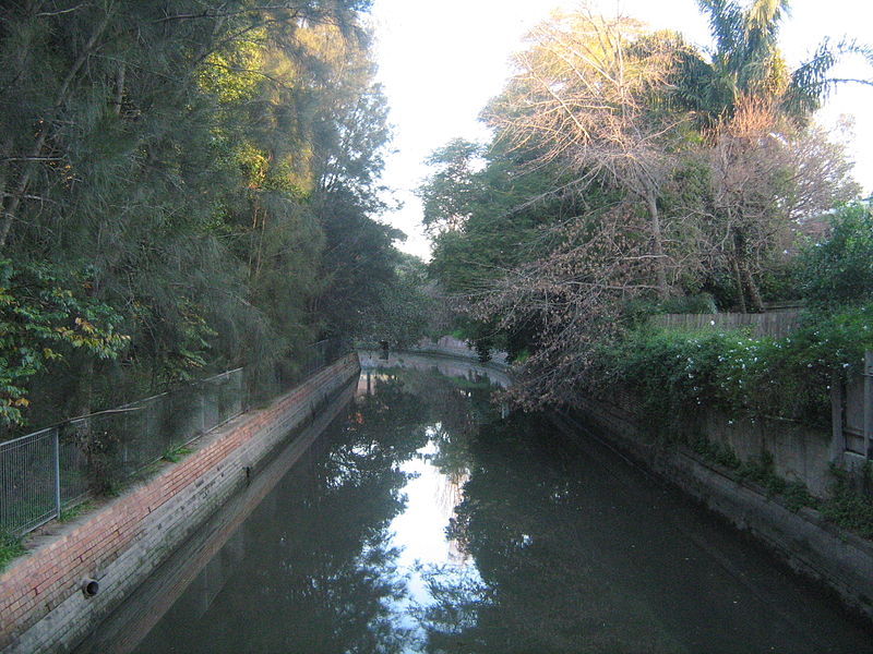 Hawthorne Canal