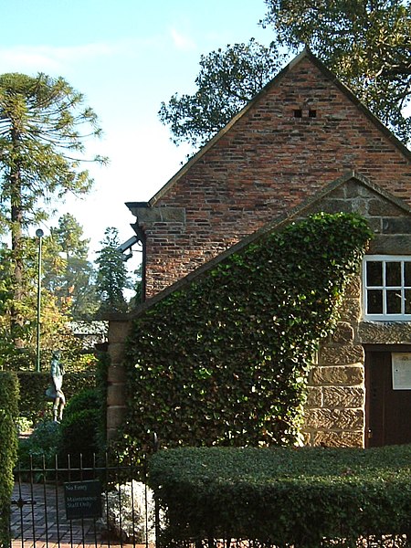 Cook’s Cottage