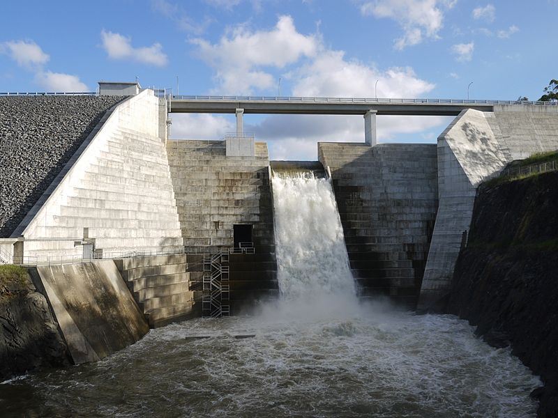 Hinze Dam