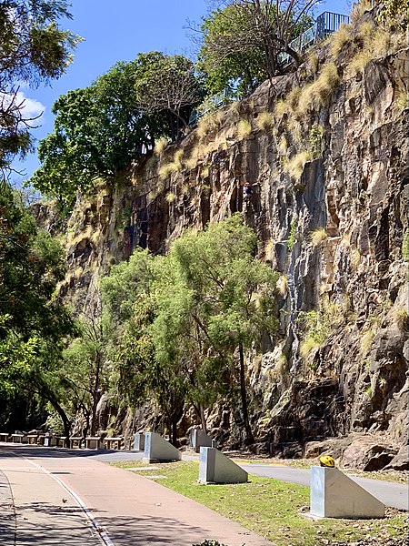 Kangaroo Point Cliffs