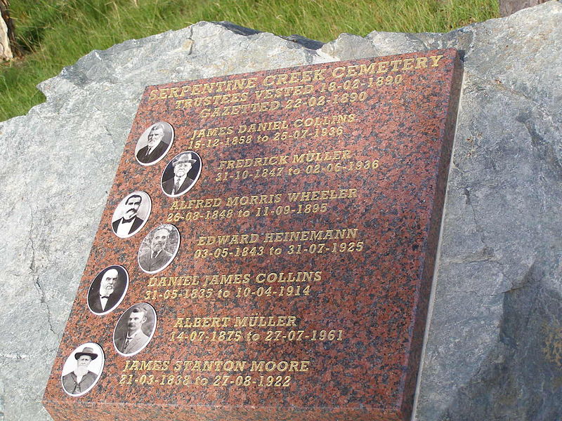 Serpentine Creek Road Cemetery