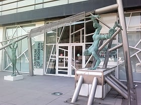 museum fur moderne kunst baku