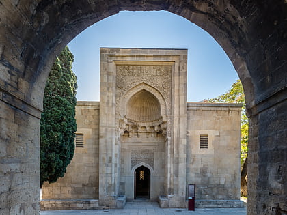 shirvanshahs palace mausoleum bakou